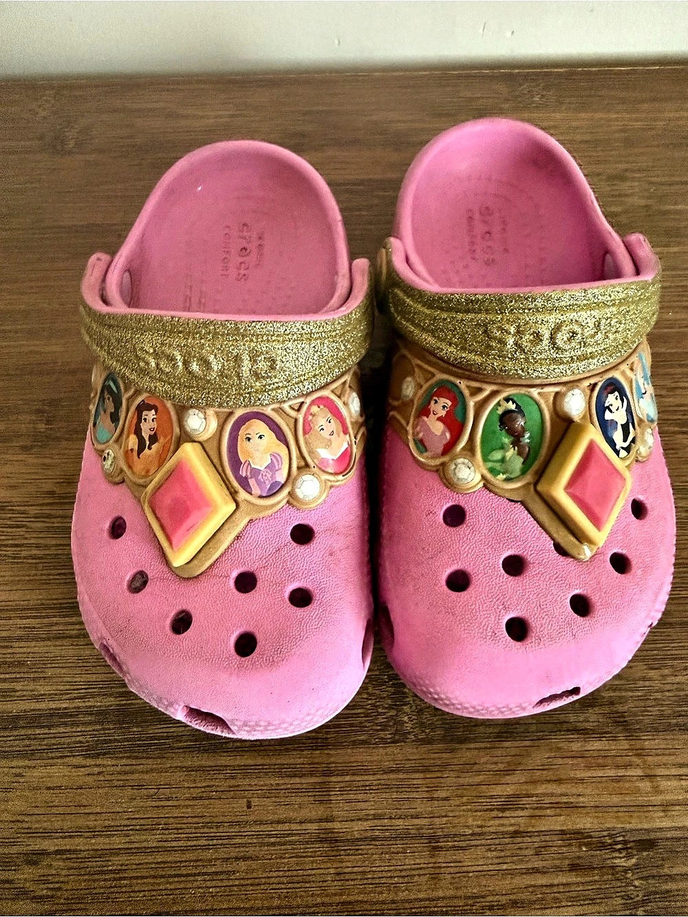 Crocs Kids' Disney Princess Classic Clog Pink